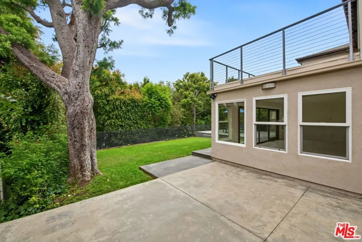 175 Barlock Avenue, Los Angeles, California 90049
