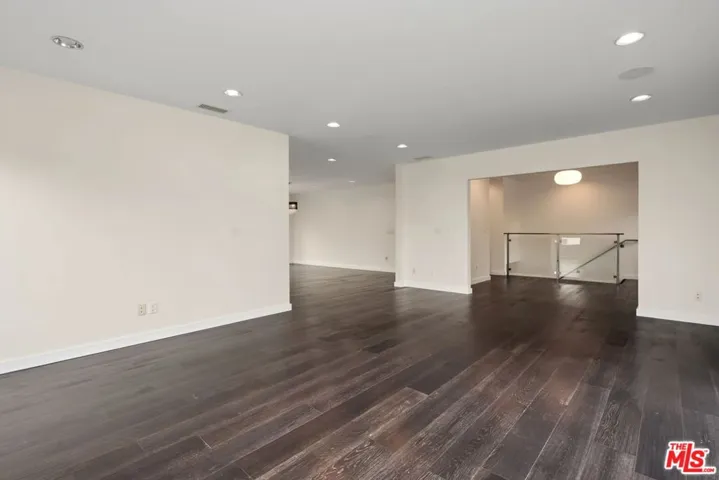 175 Barlock Avenue, Los Angeles, California 90049