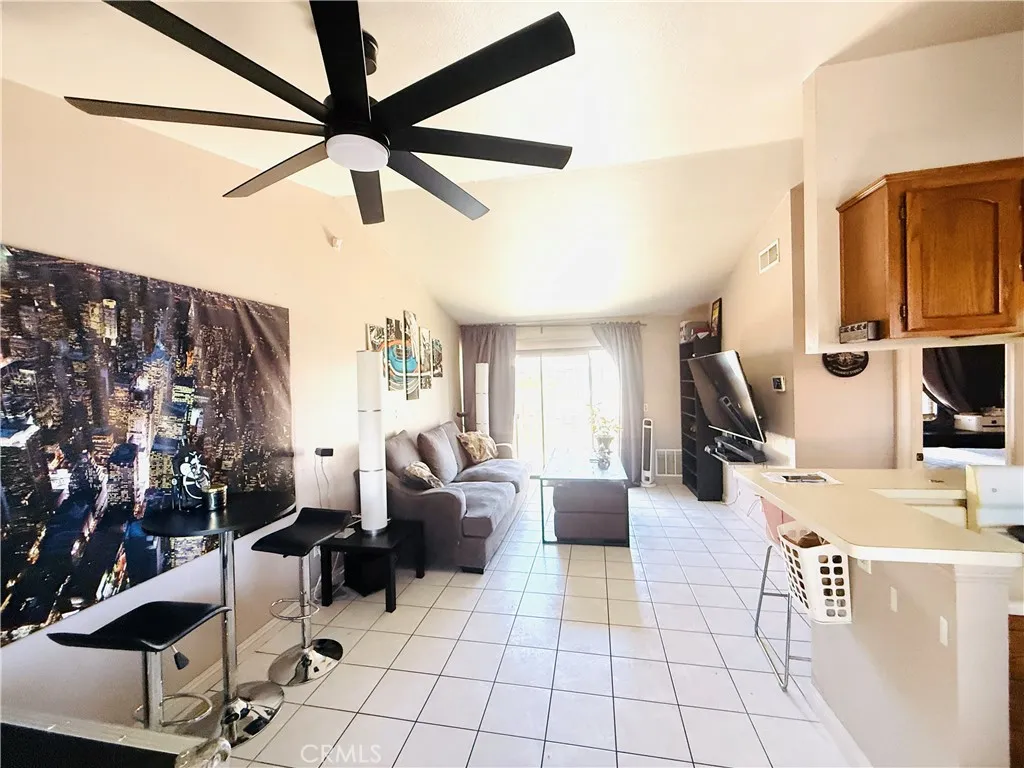 9505 Arlington 77, Riverside, California 92503 — photo 4