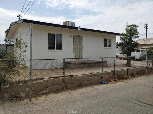 515 Pallesi, Barstow, California 92311