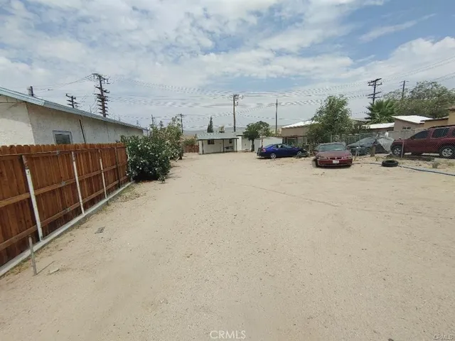 515 Pallesi, Barstow, California 92311