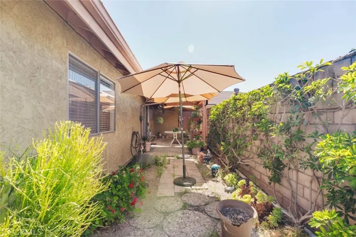 9607 Longden Avenue, Temple City, California 91780