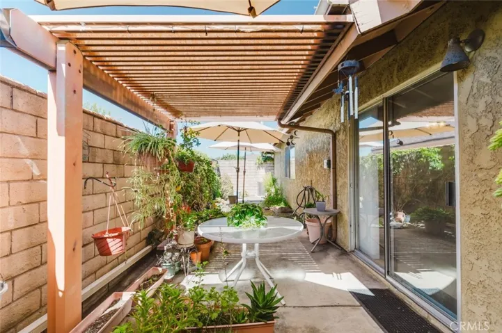 9607 Longden Avenue, Temple City, California 91780