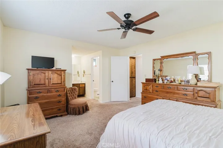 9607 Longden Avenue, Temple City, California 91780