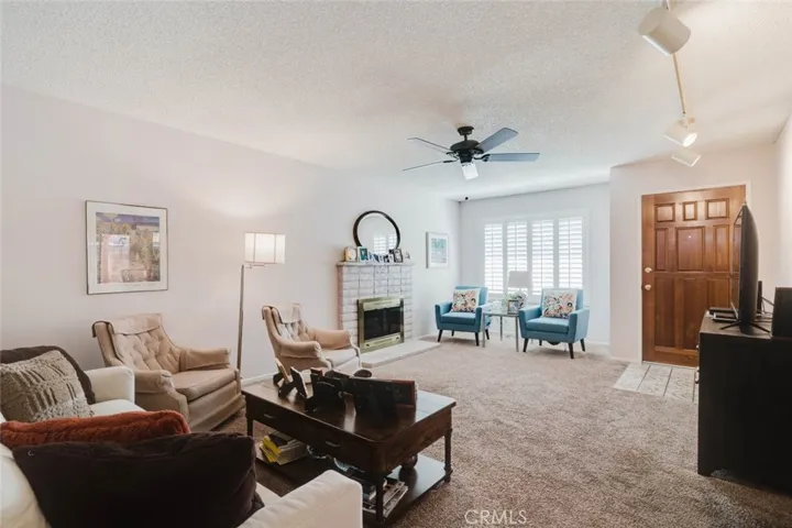 9607 Longden Avenue, Temple City, California 91780