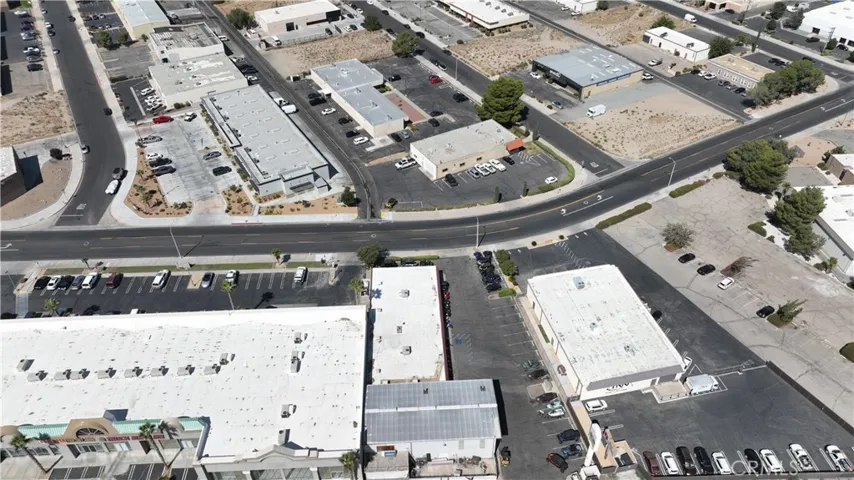13815 Park Avenue, Victorville, California 92392
