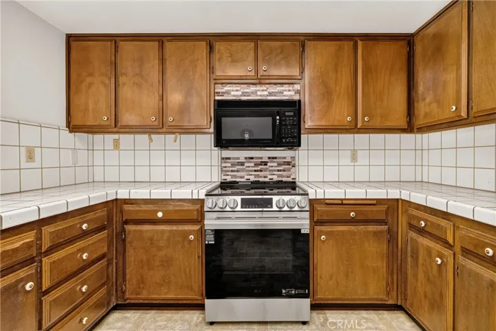 28 Pebblewood Pines, Chico, California 95926