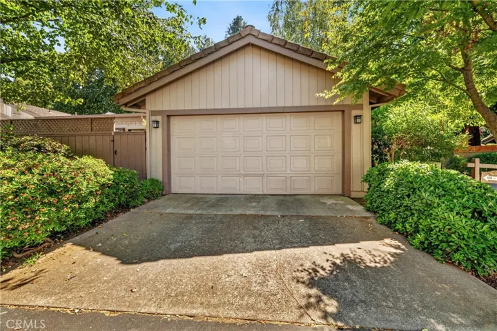 28 Pebblewood Pines, Chico, California 95926