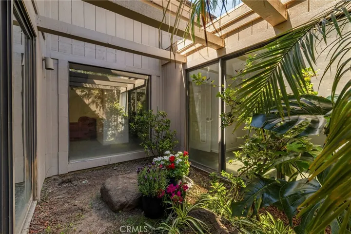 28 Pebblewood Pines, Chico, California 95926