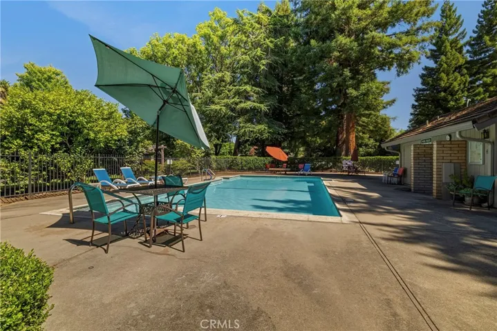 28 Pebblewood Pines, Chico, California 95926