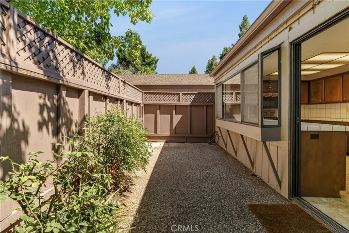 28 Pebblewood Pines, Chico, California 95926