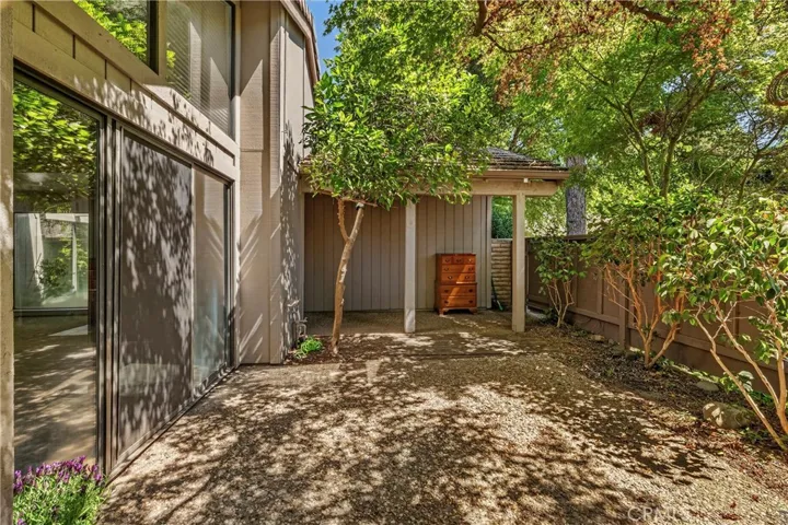 28 Pebblewood Pines, Chico, California 95926