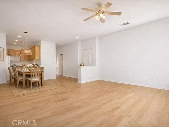 Dining room - Virtual staging Dining room - Virtual staging
