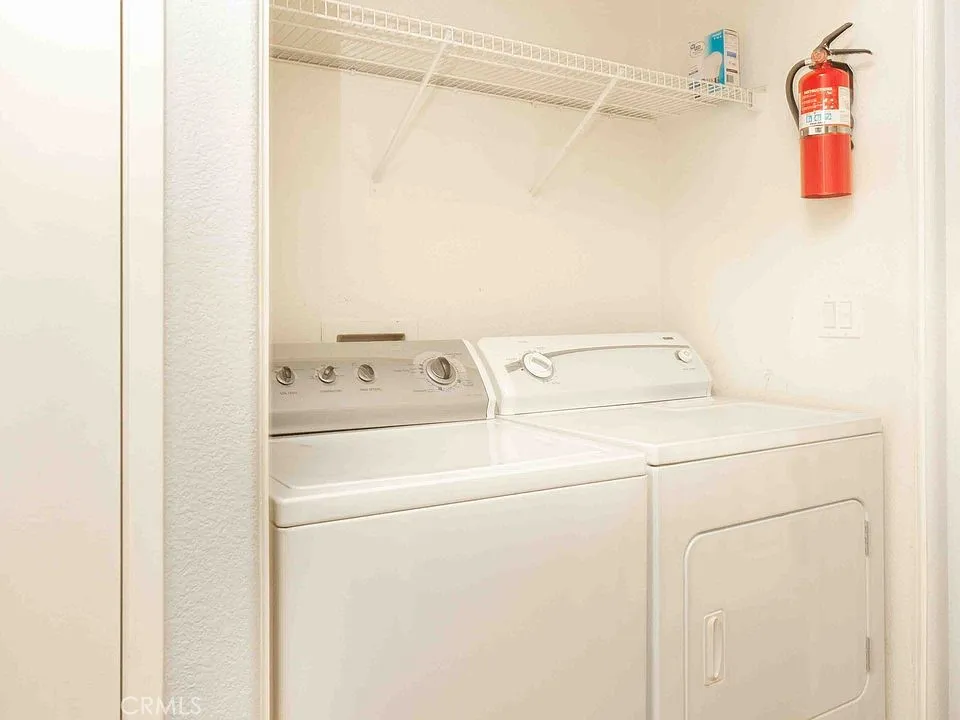 Laundry area Laundry area