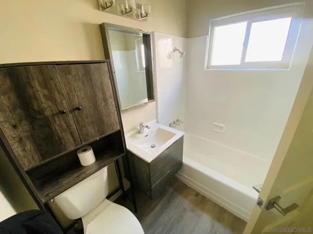 297 S Mollison Ave, El Cajon, California 92020