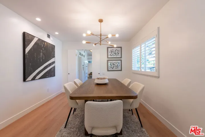17158 Clemons Drive, Encino, California 91436