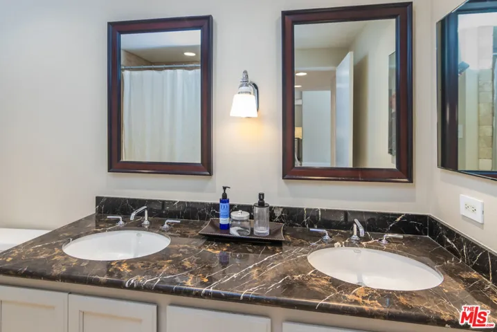 8787 Shoreham Drive 903, West Hollywood, California 90069