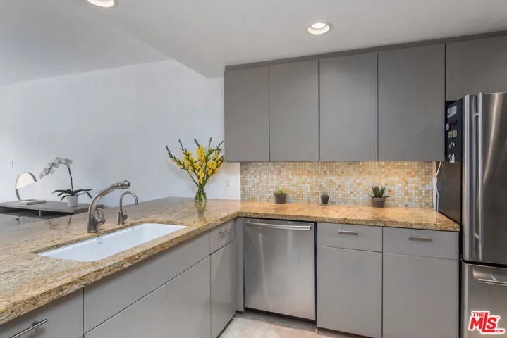 8787 Shoreham Drive 903, West Hollywood, California 90069