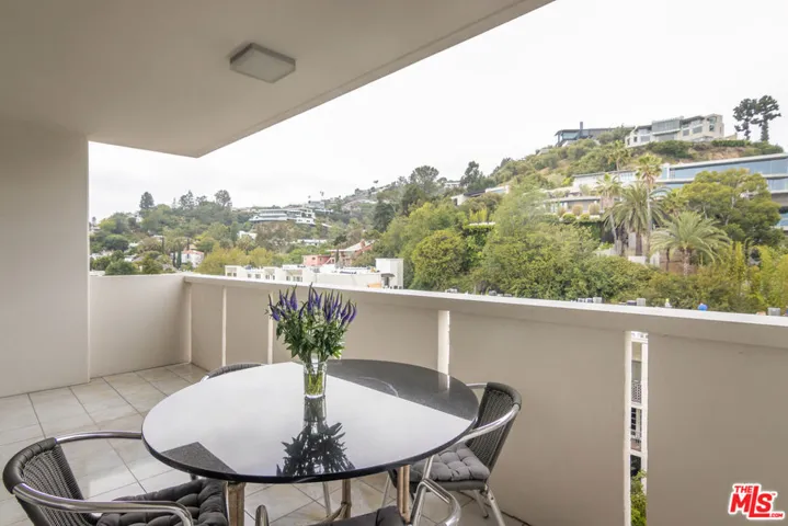 8787 Shoreham Drive 903, West Hollywood, California 90069