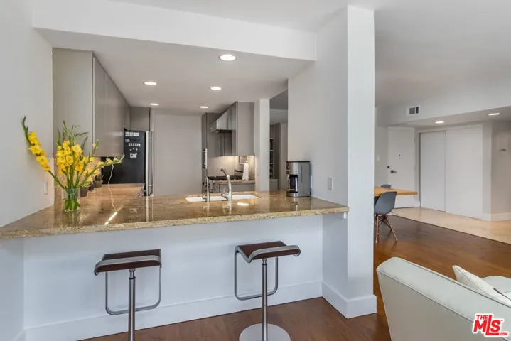 8787 Shoreham Drive 903, West Hollywood, California 90069