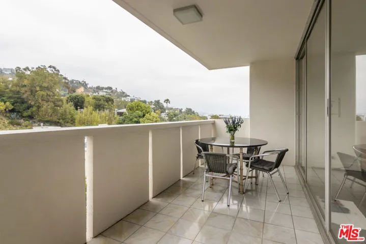 8787 Shoreham Drive 903, West Hollywood, California 90069
