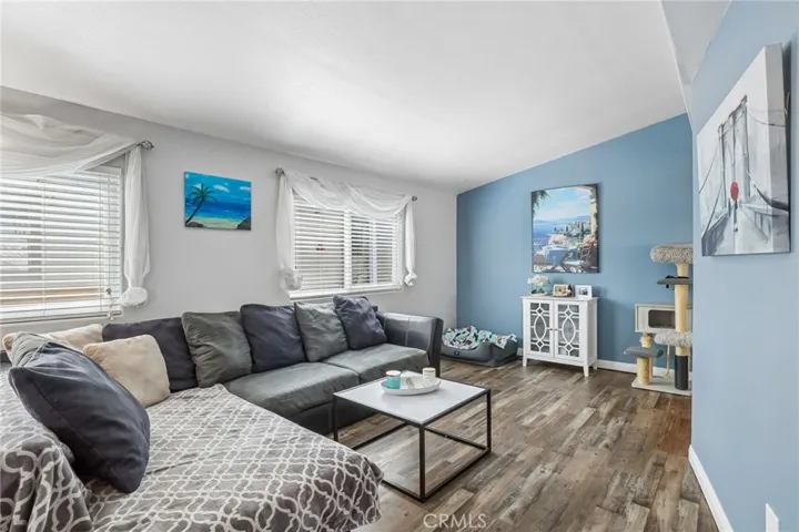 7652 Garfield, Huntington Beach, California 92648