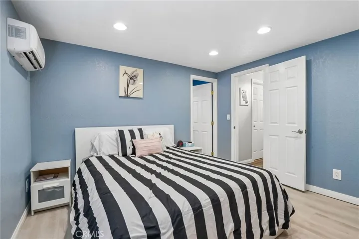 7652 Garfield, Huntington Beach, California 92648