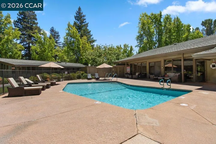 1201 Monument Blvd, Concord, California 94520