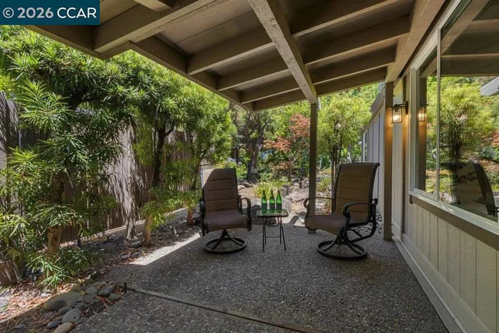 1201 Monument Blvd, Concord, California 94520