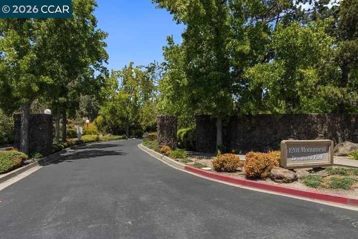 1201 Monument Blvd, Concord, California 94520