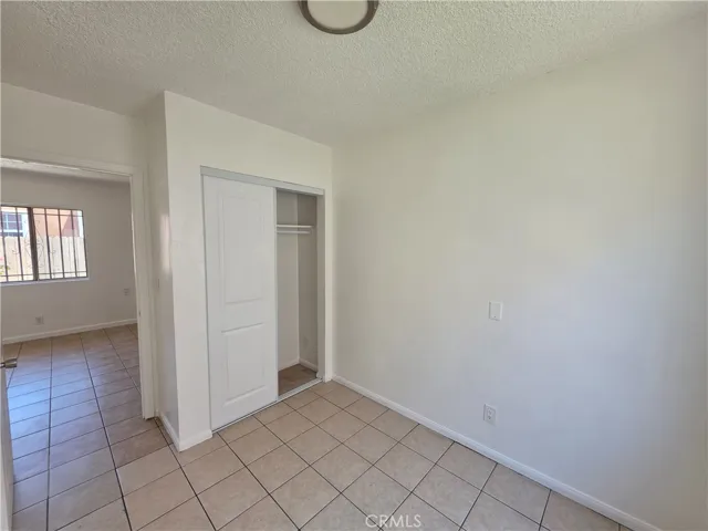 2672 S Redondo, Los Angeles, California 90016