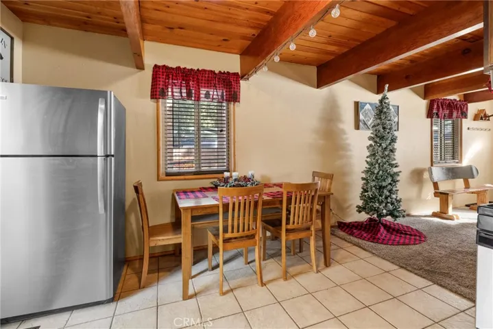42674 Cedar, Big Bear Lake, California 92315