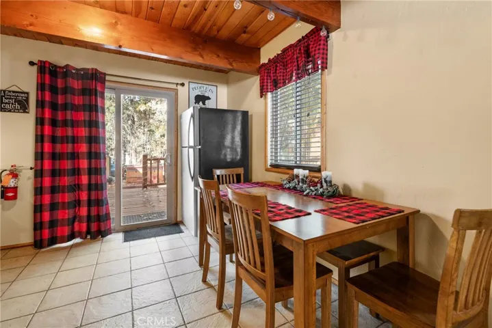 42674 Cedar, Big Bear Lake, California 92315