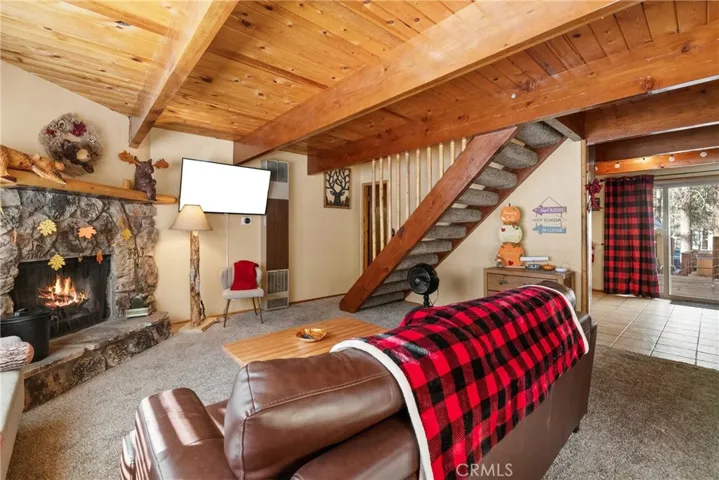 42674 Cedar, Big Bear Lake, California 92315