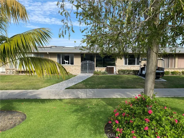 1701 Tam Oshanter Rd M12-11d, Seal Beach, California 90740
