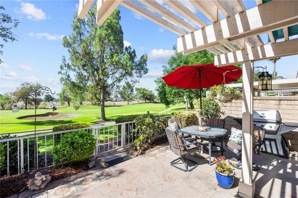 1226 Upland Hills Drive-south