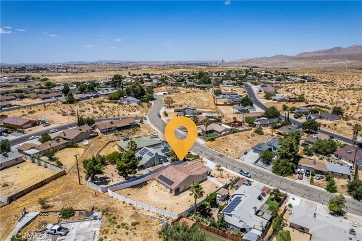 16277 Puesta Del Sol, Victorville, California 92394