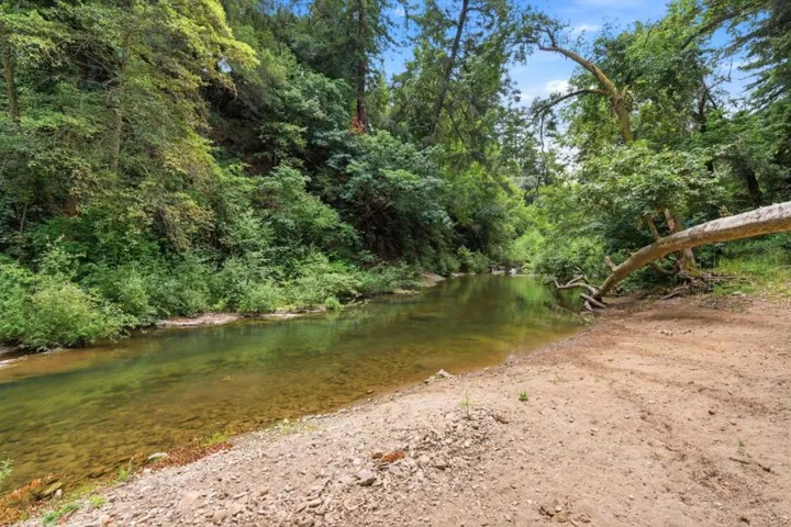 265 Brown Gables Road 32, Ben Lomond, California 95005