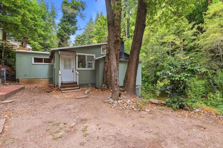 265 Brown Gables Road 32, Ben Lomond, California 95005