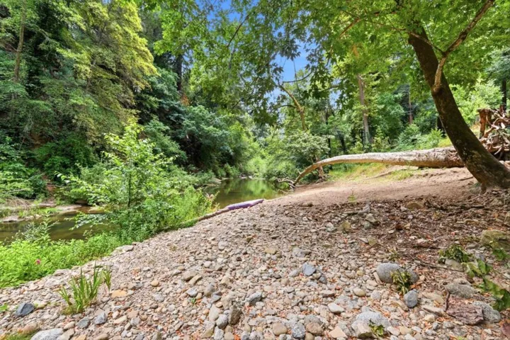 265 Brown Gables Road 32, Ben Lomond, California 95005