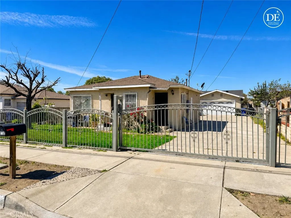 9758 Juniper