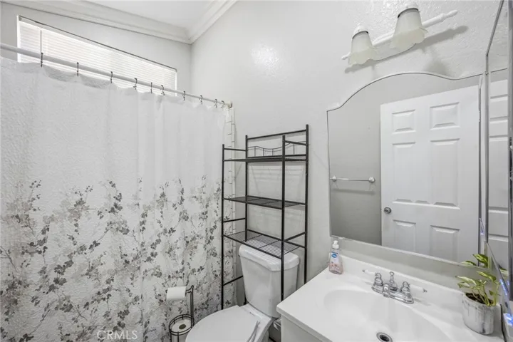 10045 Rock Hl, Moreno Valley, California 92557