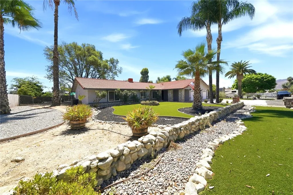 14334 Anthony Place, Moreno Valley, California 92555 — photo 4