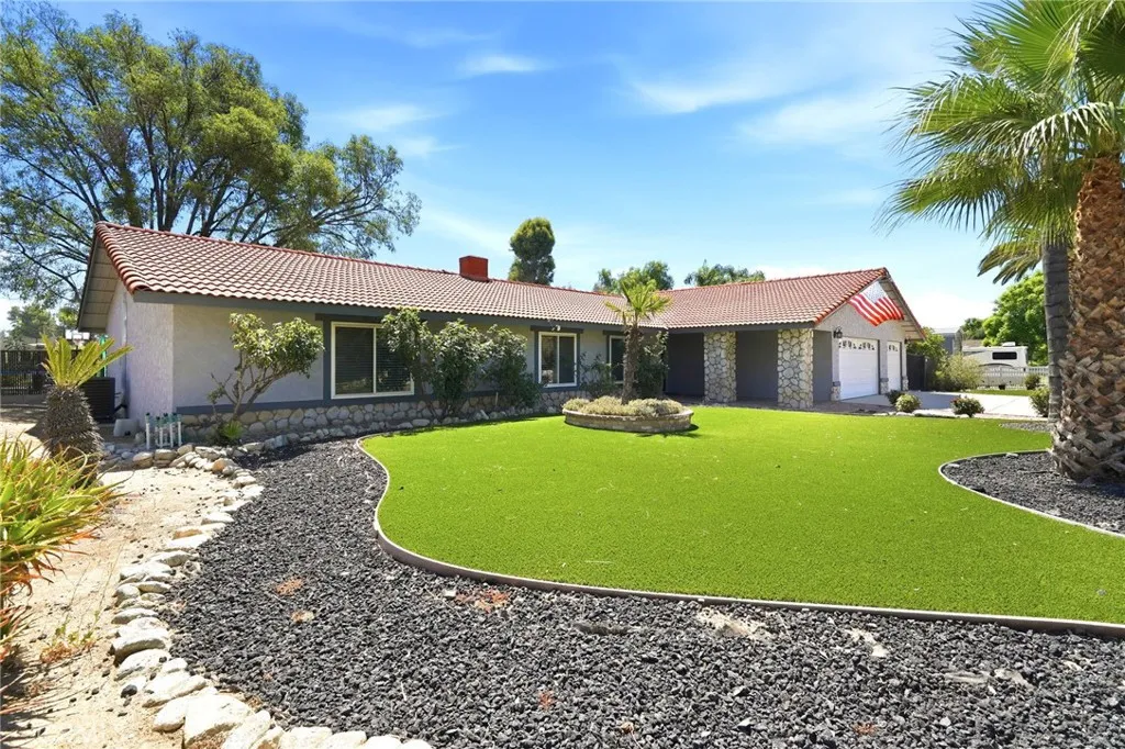 14334 Anthony Pl