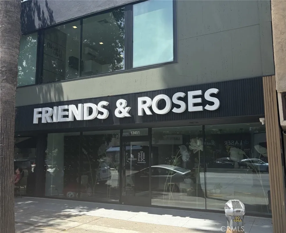 13451 Ventura Blvd