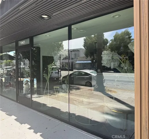 13451 Ventura Boulevard, Sherman Oaks, California 91423