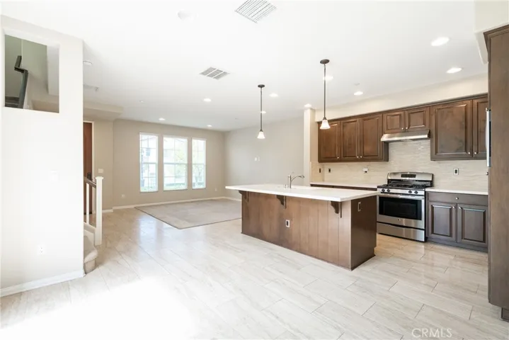 20328 Paseo Las Olivas, Porter Ranch, California 91326