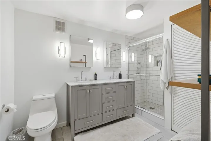 Bathroom #2