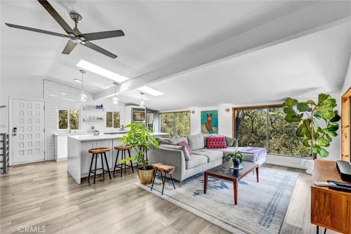 Kitchen/living room