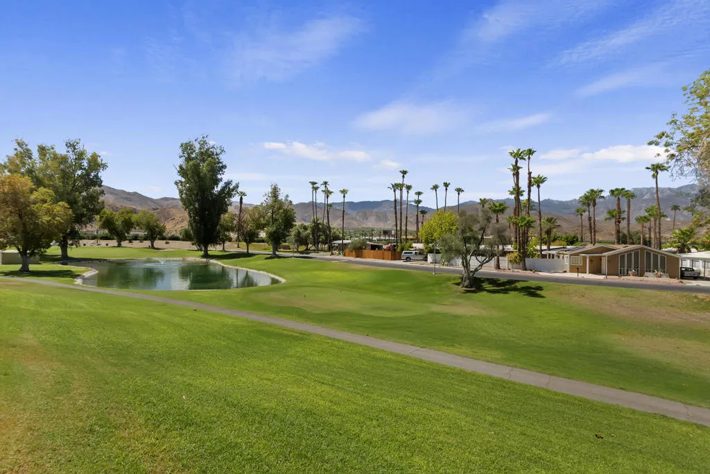 32-Golf Course 32-Golf Course